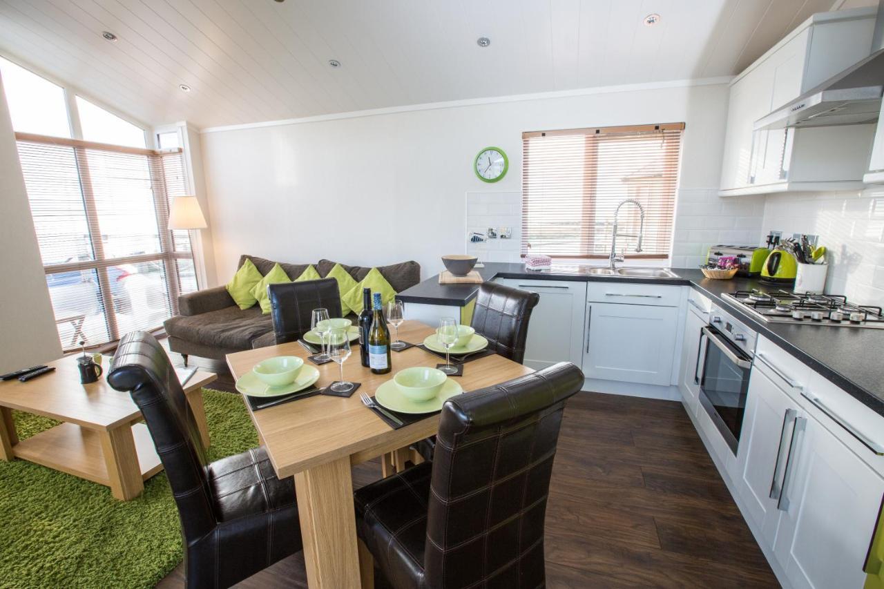 Sauchope Links Holiday Lodge And Glamping Park Crail Extérieur photo